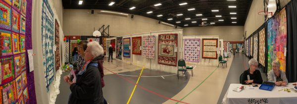 GeneralQuiltShow_6991-Pano